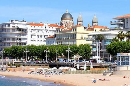 Le Palais Royal Apartment แซ็งต์-ราฟาเอล ภายนอก รูปภาพ
